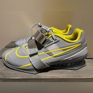 Nike Romaleos 4 Weightlifting Shoes - Wolf Grey/Lightening